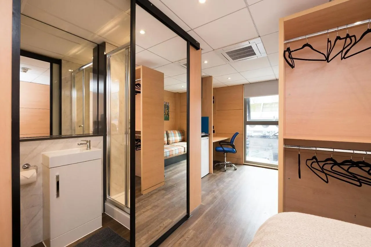 Citigarden Living 0*, Leeds (West Yorkshire) Birleşik Krallık